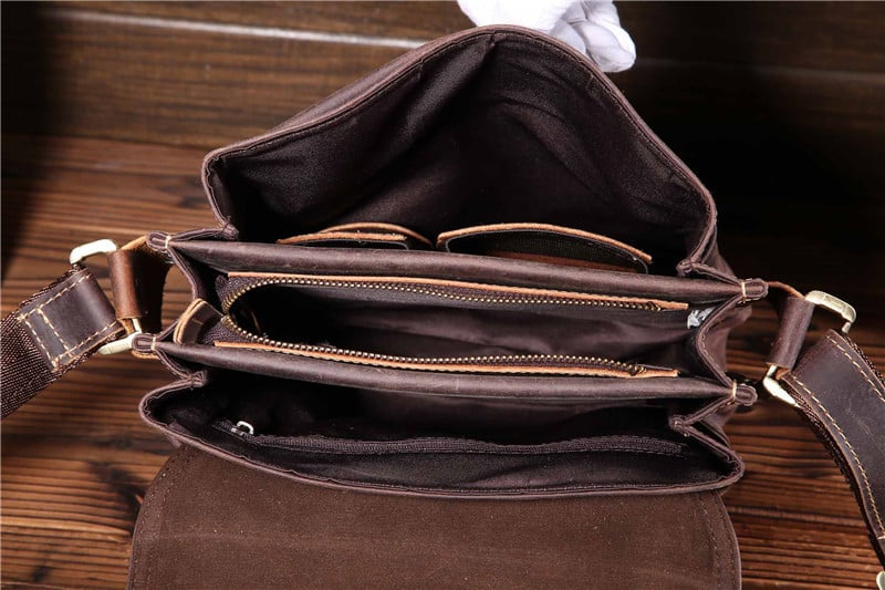 Túi đeo chéo nam da bò sáp Gento T610