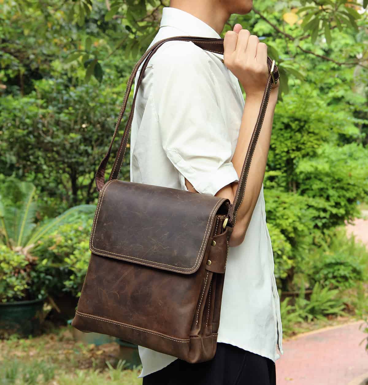 Túi đeo chéo nam da bò sáp Gento T610