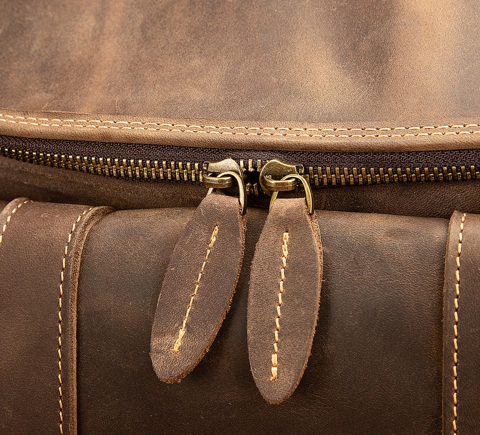 Balo nam da bò sáp năng động B303