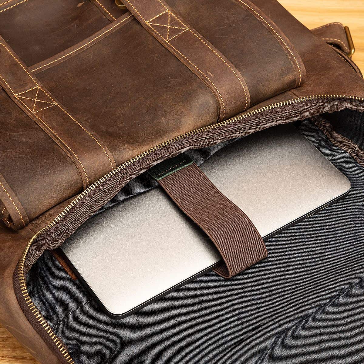 Balo nam da bò sáp năng động B303