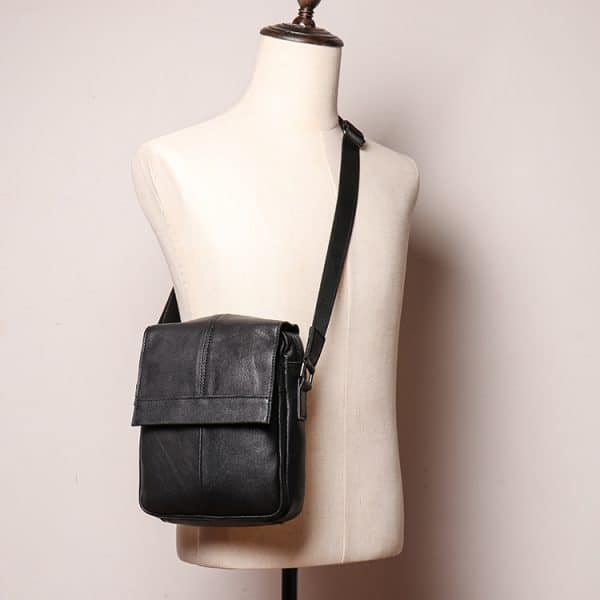 Túi đeo chéo nam nhỏ gọn da thật Gento 637