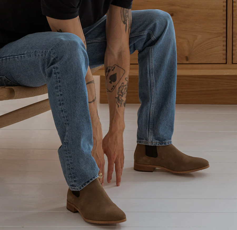 Giày chelsea boot là gì? 10 cách phối đồ với chelsea boot nam tạo sức hút mạnh mẽ