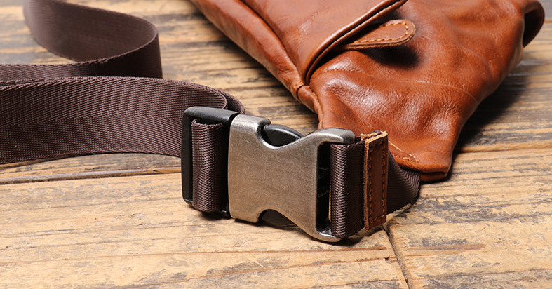 Túi đeo chéo trước ngực T698 - GENTO Leather