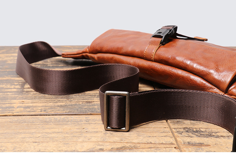 Túi đeo chéo trước ngực T698 - GENTO Leather