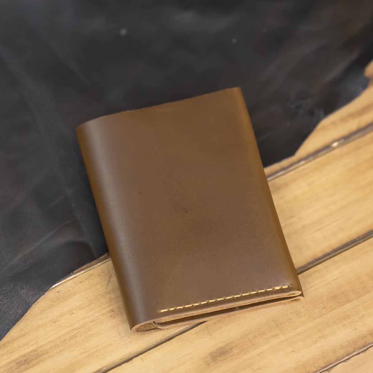 Ví đứng da bò sáp V7059 - GENTO Leather