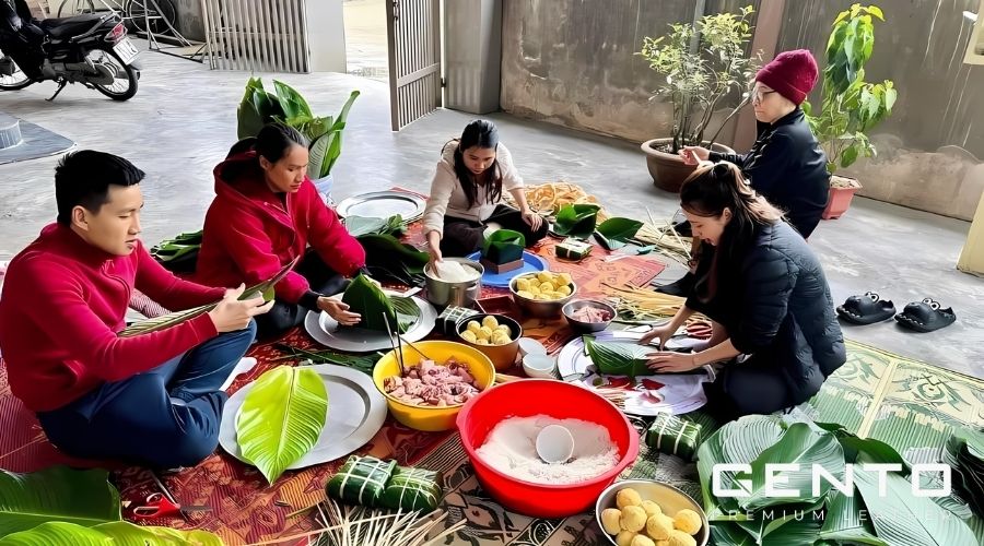 Nhiều người cho rằng Tết Nguyên Đán bắt nguồn từ thời vua Hùng Việt Nam Nhiều người cho rằng Tết Nguyên Đán bắt nguồn từ thời vua Hùng Việt Nam