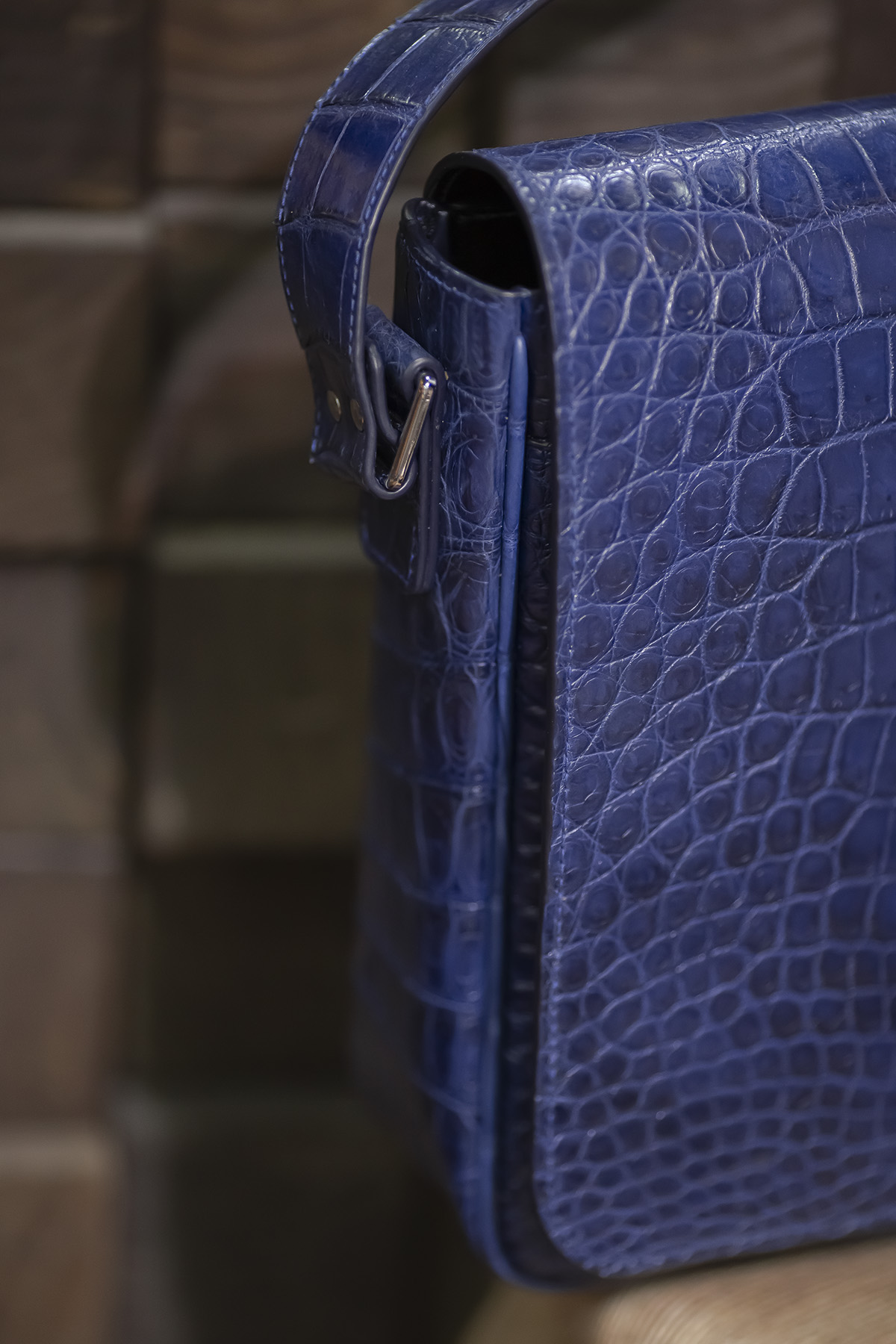 Túi đeo chéo da cá sấu GS986 - GENTO Leather