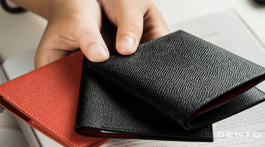 Phân Biệt Ví Da Saffiano Với Các Loại Da Bò Khác