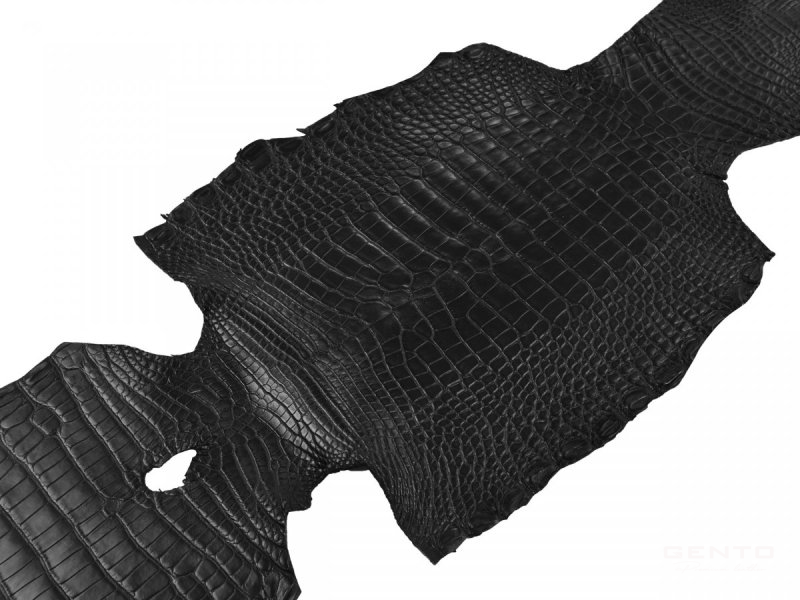 Kinh nghiệm chọn mua và phân biệt đồ da cá sấu thật - GENTO Leather