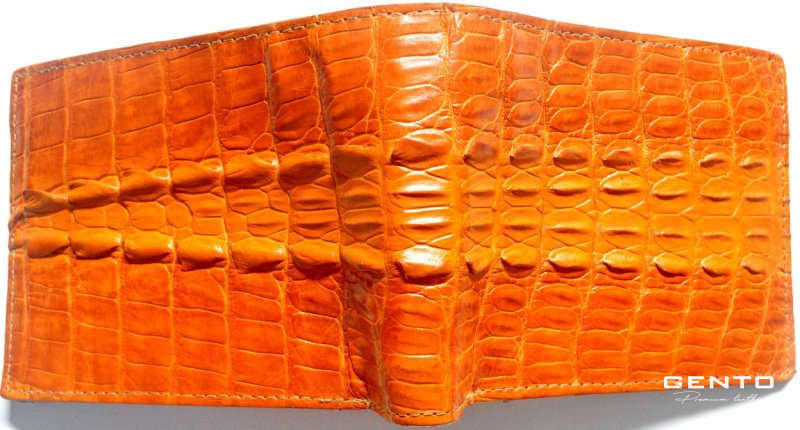 Kinh nghiệm chọn mua và phân biệt đồ da cá sấu thật Kinh nghiệm chọn mua và phân biệt đồ da cá sấu thật