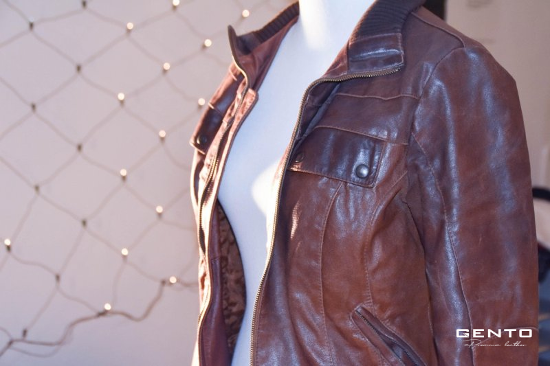 Nguyên tắc phối đồ với áo khoác da giúp nâng tầm phong cách Nguyên tắc phối đồ với áo khoác da giúp nâng tầm phong cách