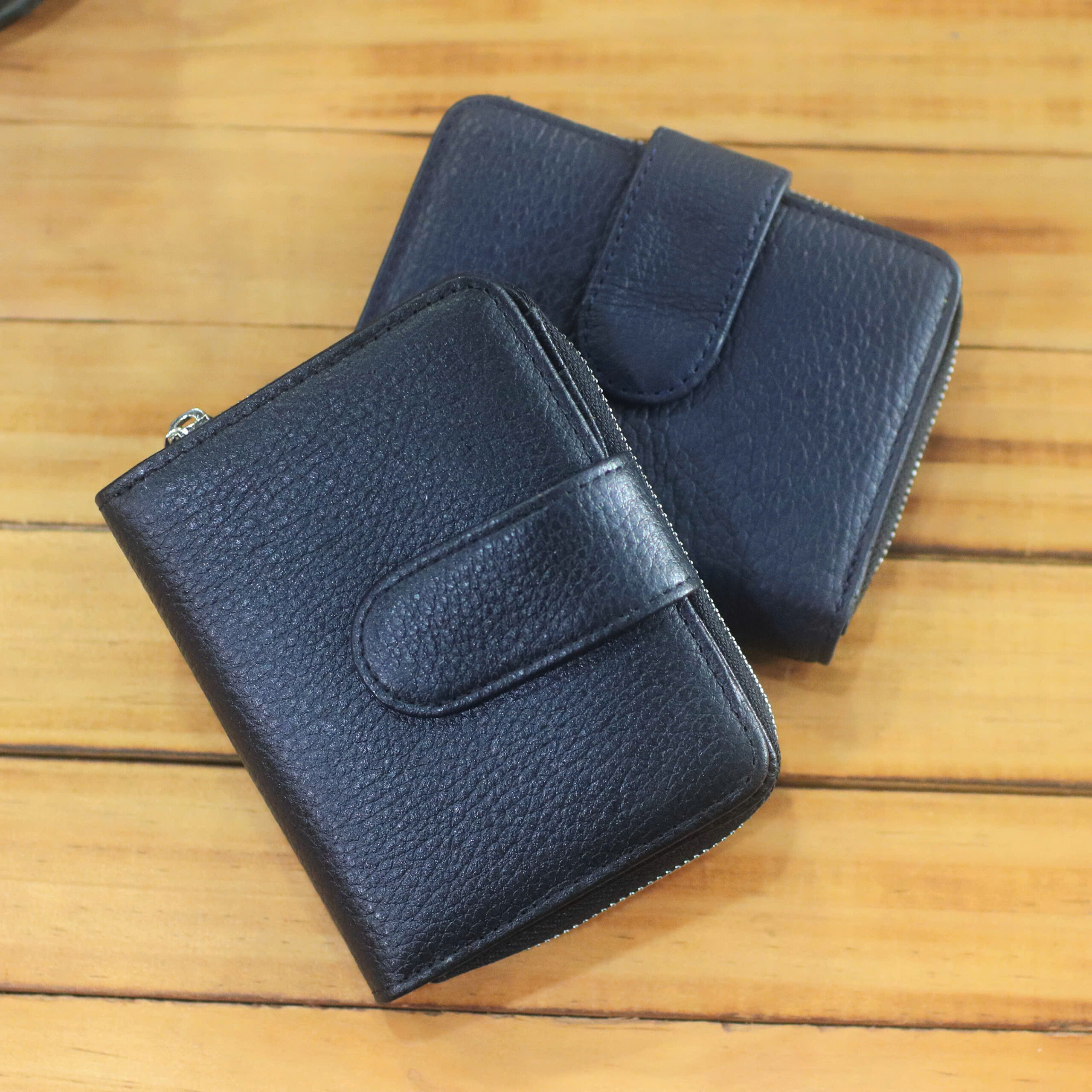 z7226446386597_1aef0a50750faded62fec61ead210a86 Ví Da Bò Cao Cấp V7089 - GENTO Leather