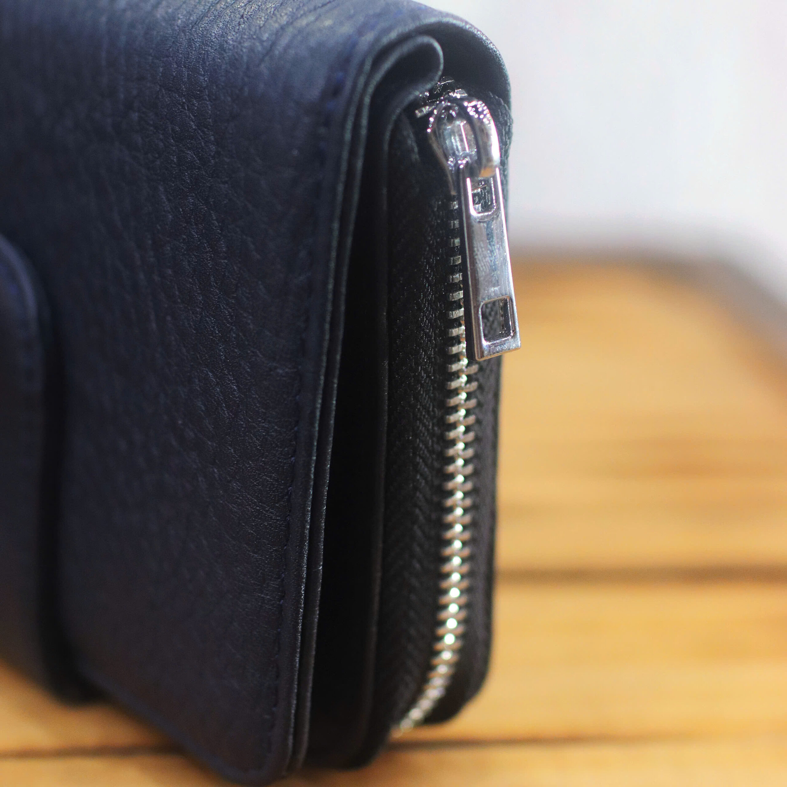 z7226446431378_6dd85858c1b28a51912a7dd8f3174126 Ví Da Bò Cao Cấp V7089 - GENTO Leather