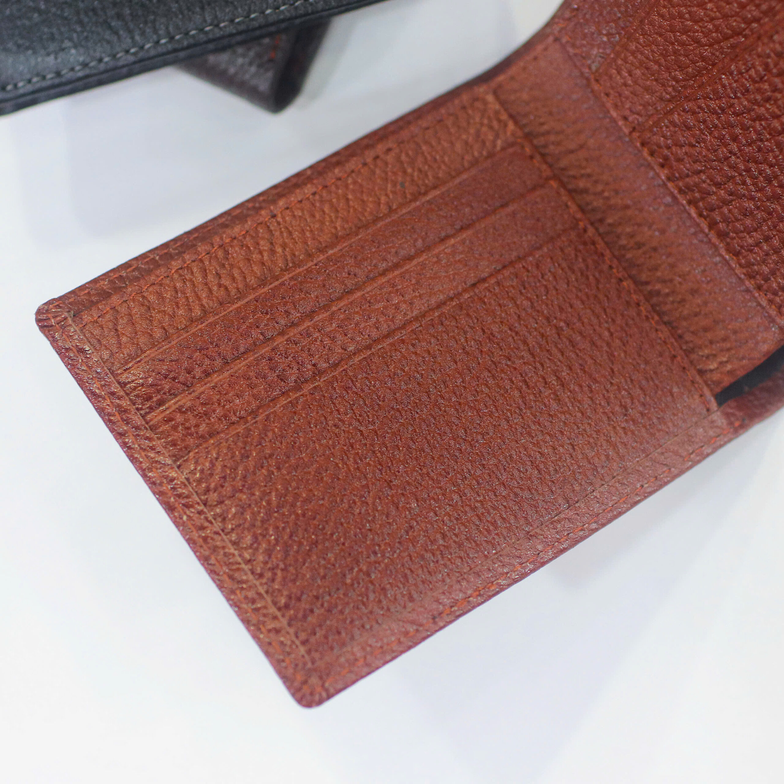 z7227253829252_1e4da9a5f9e06336c7dd32ce5ba6c18a Ví Da Bò Cao Cấp V7093 - GENTO Leather