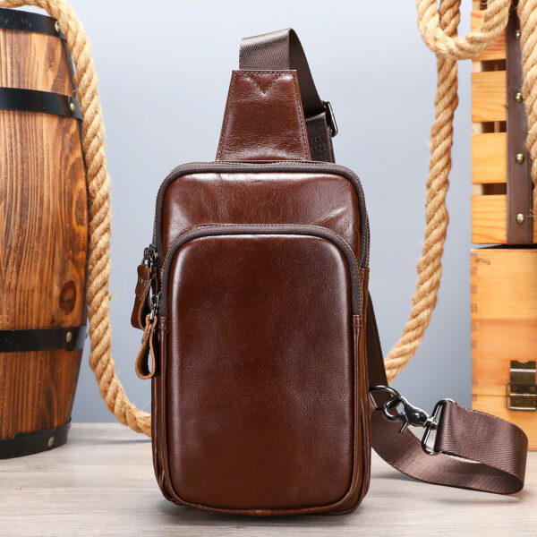 Túi đeo chéo trước ngực Gento T935 - GENTO Leather Túi đeo chéo trước ngực Gento T935 - GENTO Leather